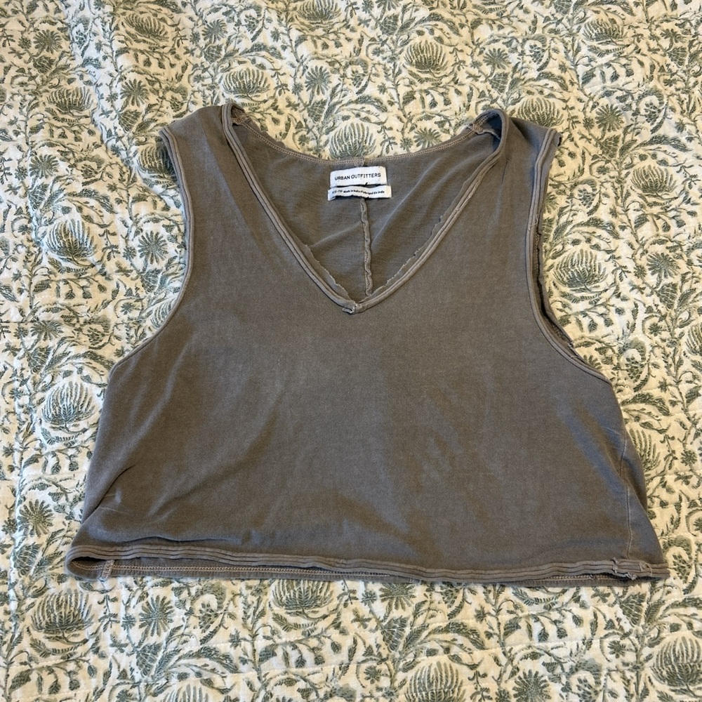 Urban Outfitters Gray Sleeveless Crop Tank